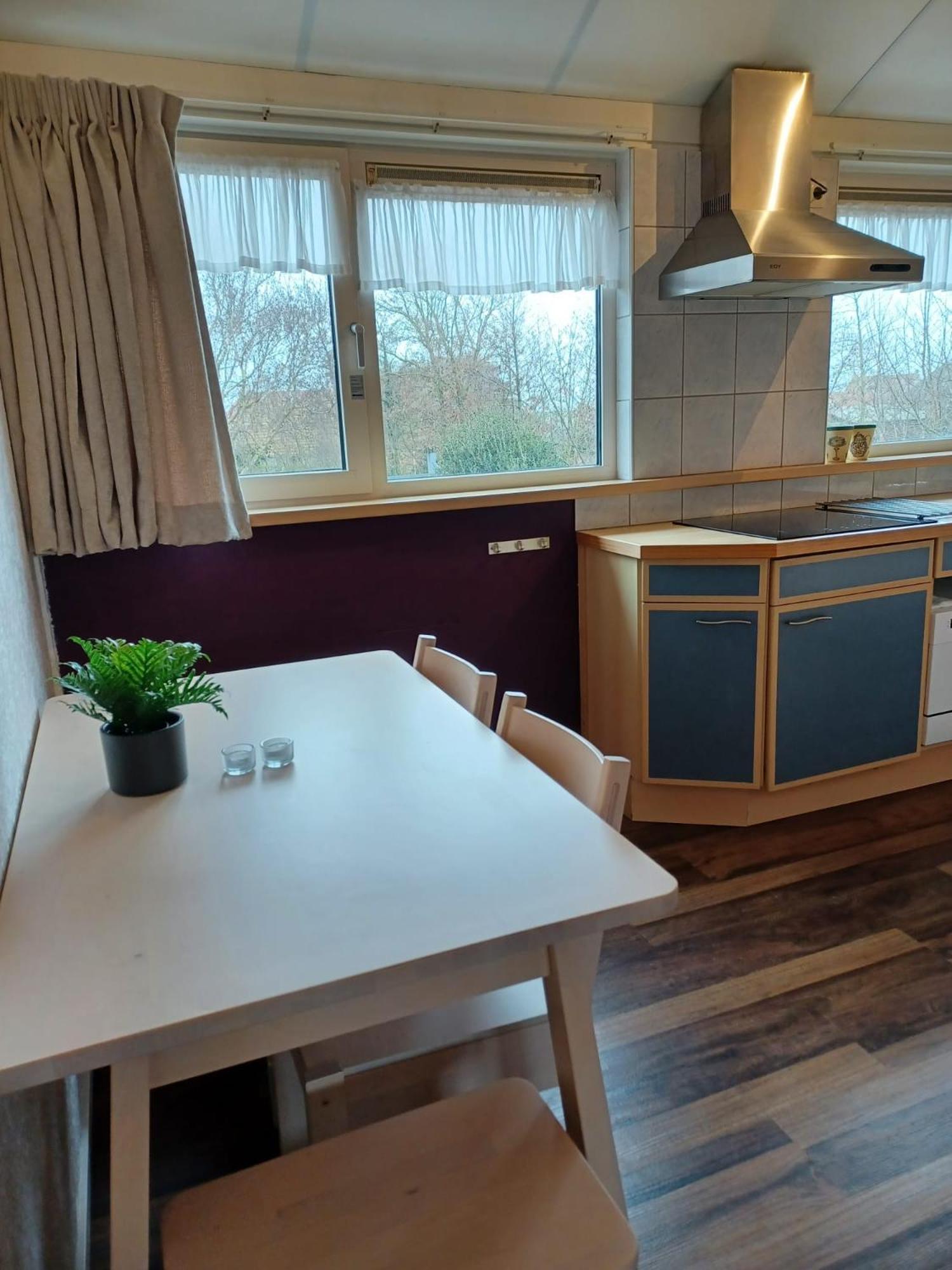Hotel Dichtbijzee Oosterend  Dış mekan fotoğraf